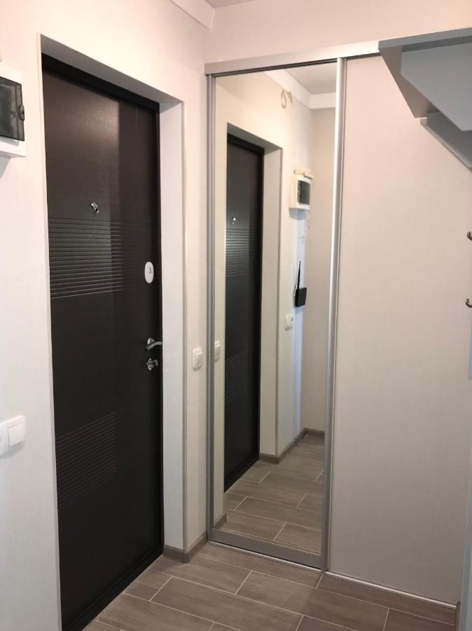 Apartment Metro Minska Киев Экстерьер фото